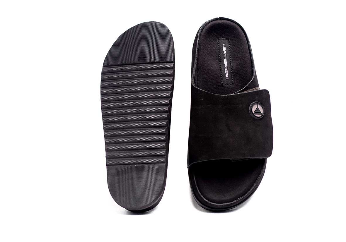 Crest Slide · Black